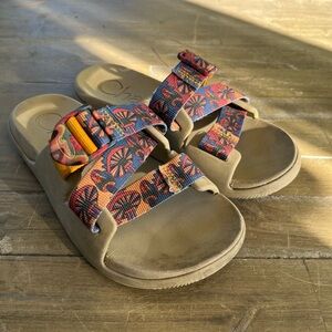 Womens Chaco Sandals with Mushroom Straps
